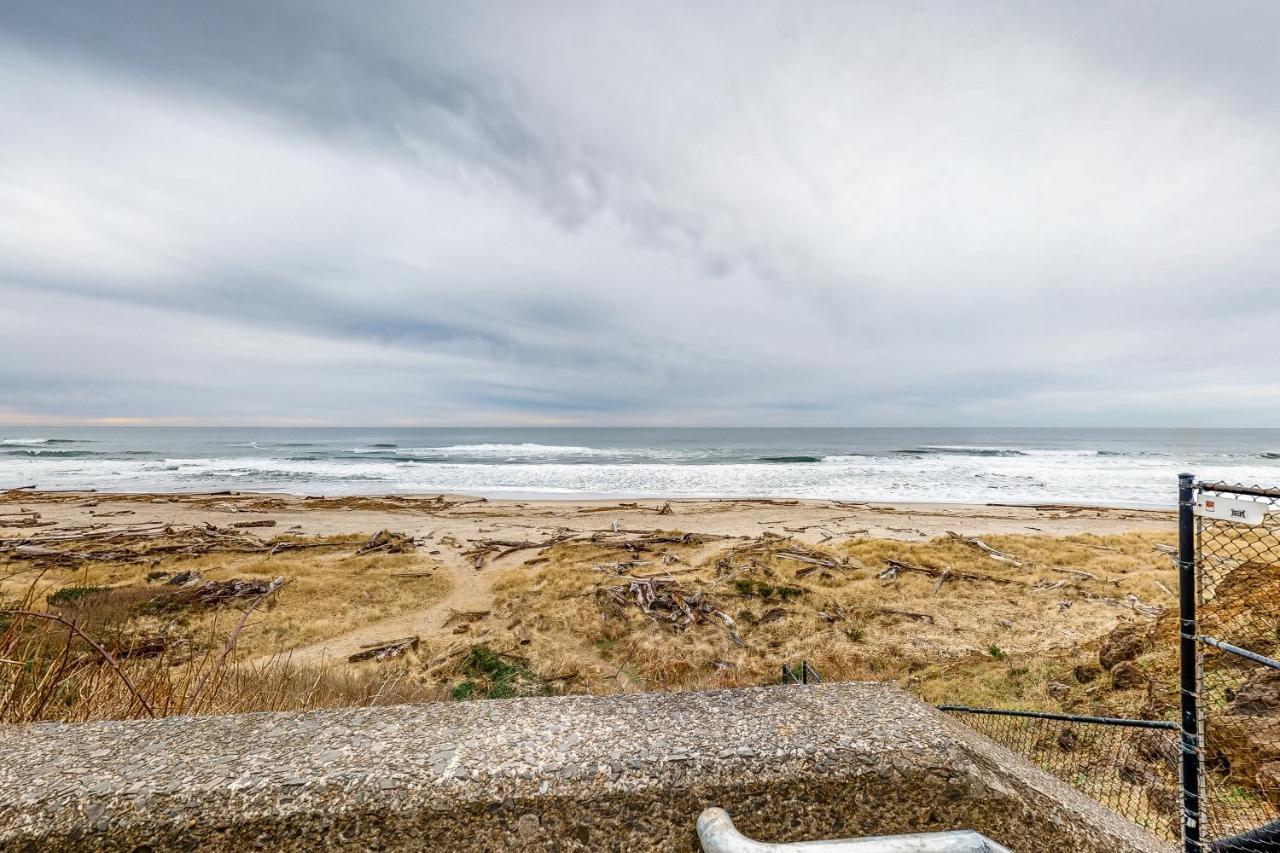 Oceanside Oasis Villa Lincoln City Dış mekan fotoğraf
